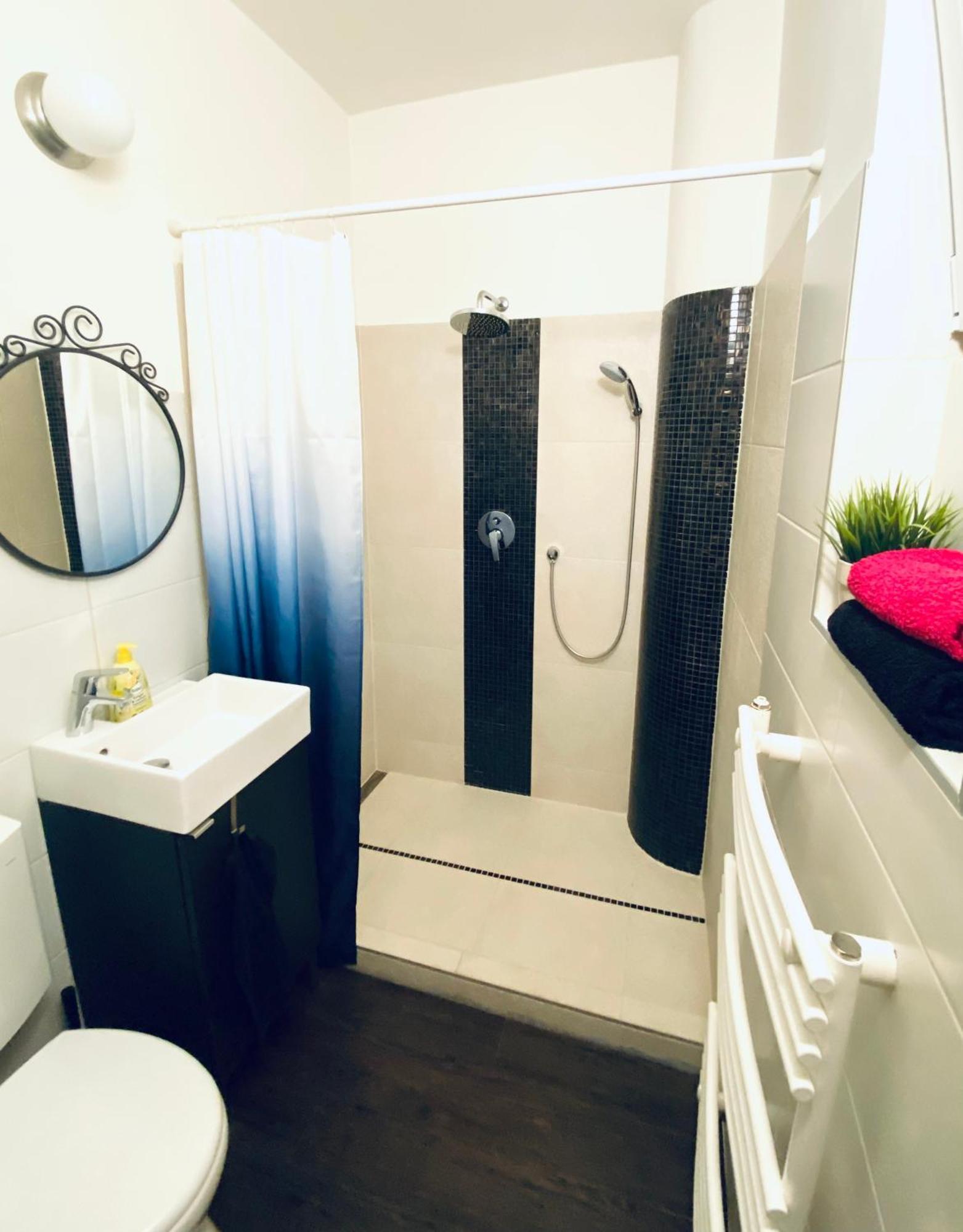 B32 Gellert Apartment Budapest Eksteriør bilde